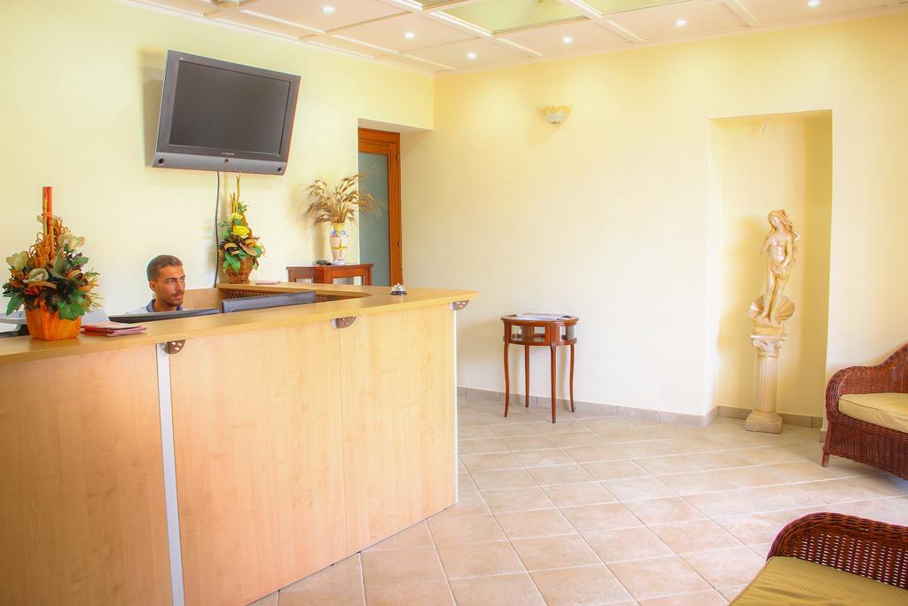 Lampedusa Hotel エクステリア 写真
