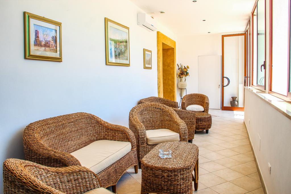 Lampedusa Hotel エクステリア 写真