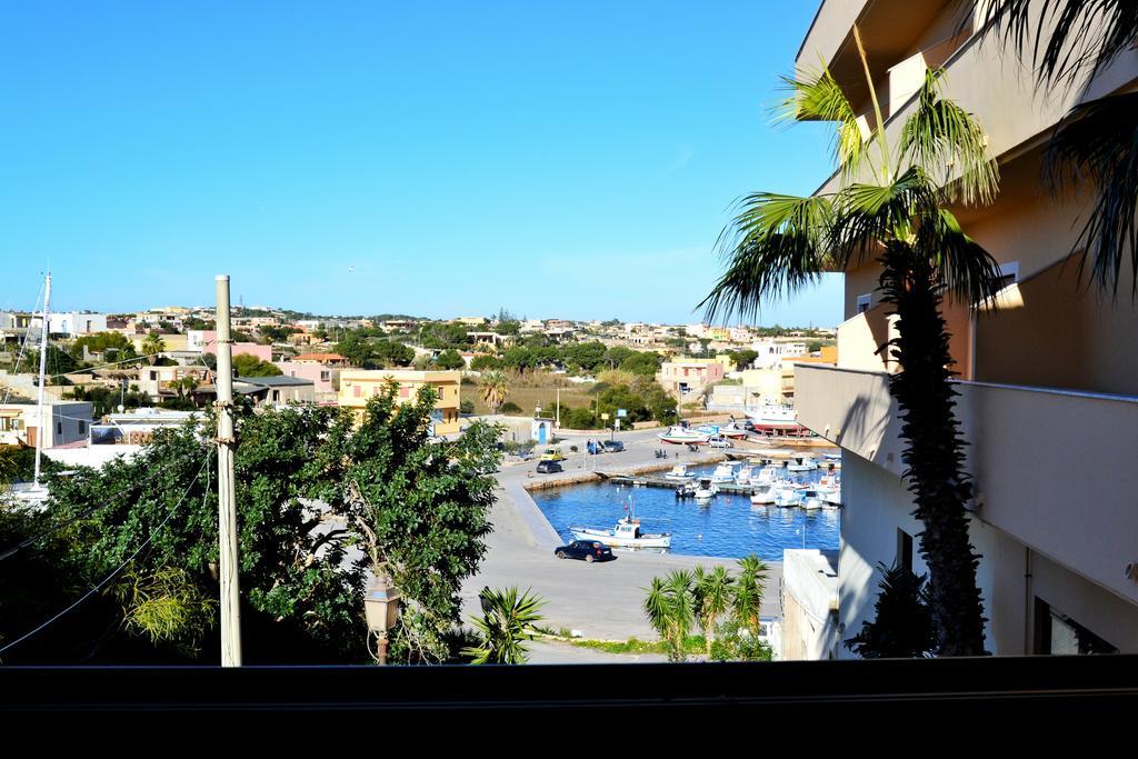 Lampedusa Hotel エクステリア 写真