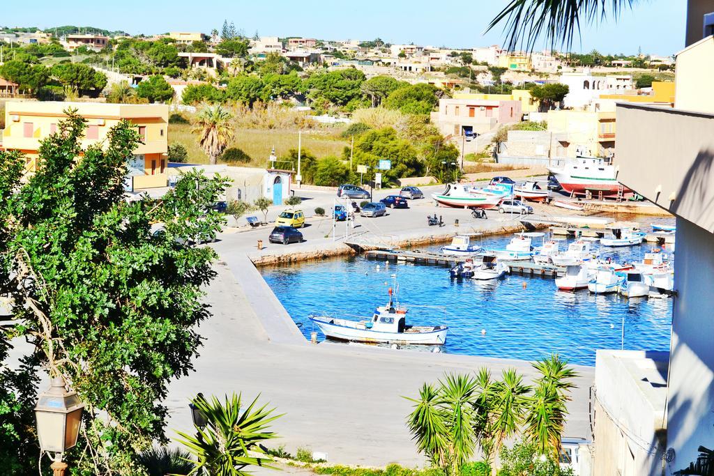 Lampedusa Hotel エクステリア 写真